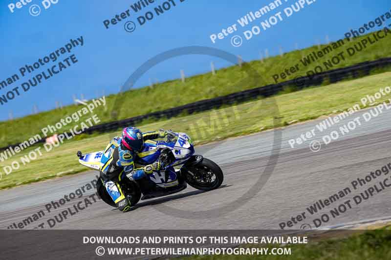 anglesey no limits trackday;anglesey photographs;anglesey trackday photographs;enduro digital images;event digital images;eventdigitalimages;no limits trackdays;peter wileman photography;racing digital images;trac mon;trackday digital images;trackday photos;ty croes